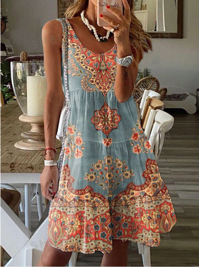 Women's summer tunic dress with floral patterns and a flowing skirt, size S