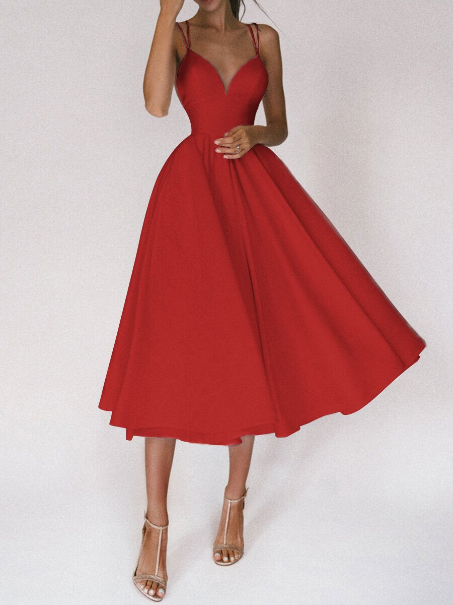 Valenzora | Spaghetti strap sleeveless V-neck solid color flared midi dress