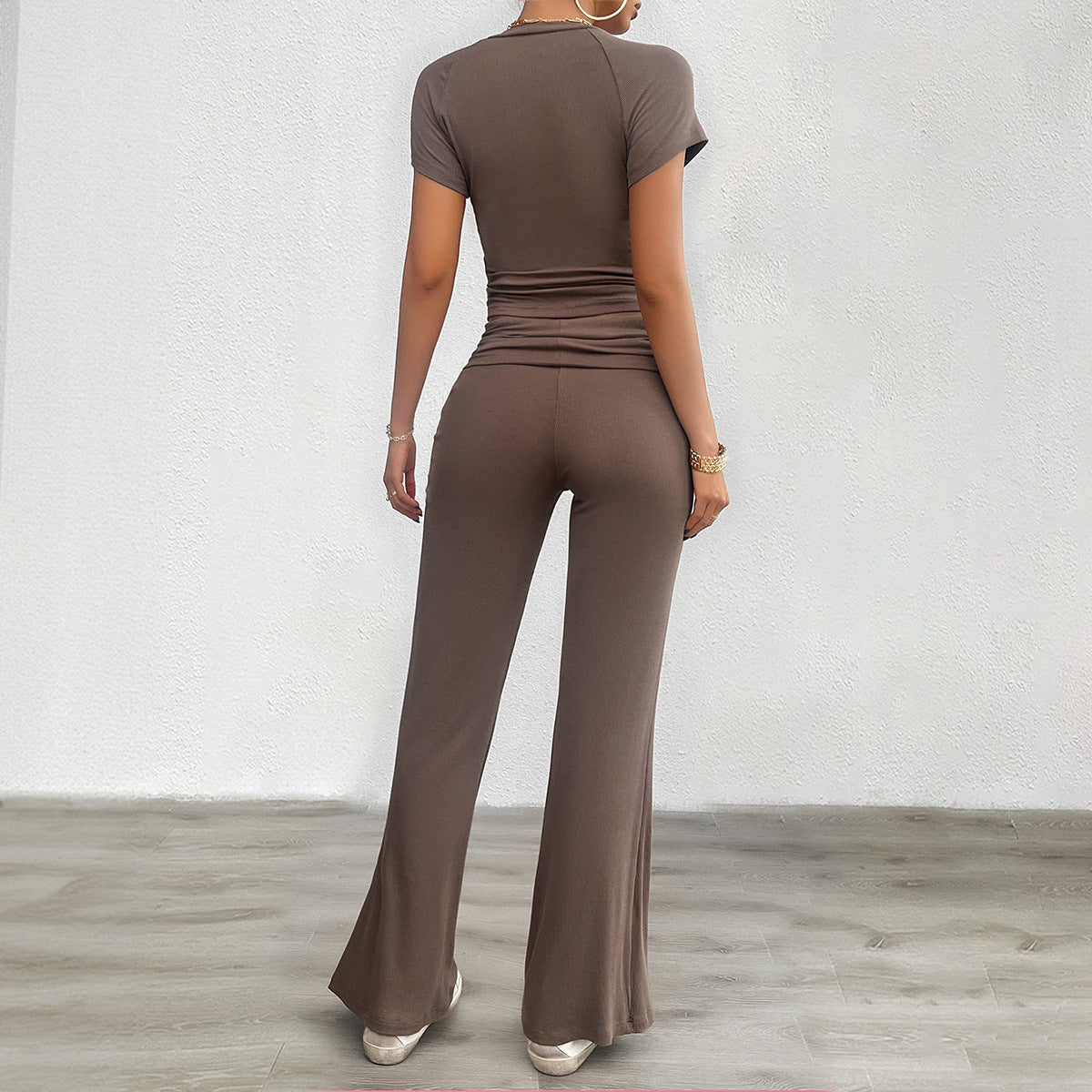 Women's casual loungewear set with cropped top and wide-leg trousers, size