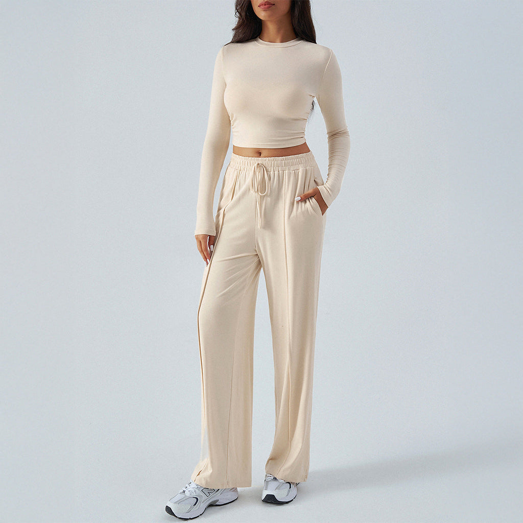 Women's casual two-piece set with a loose-fitting top and elasticated trousers, size