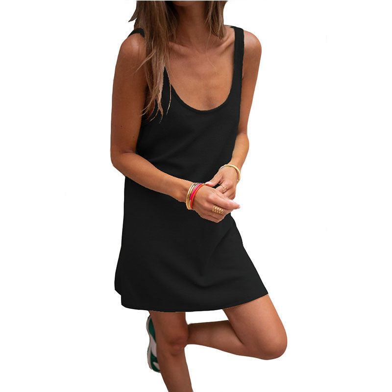 Women's casual dress in a sophisticated ribbed cut with a deep neckline and simple design, size Valenzora
