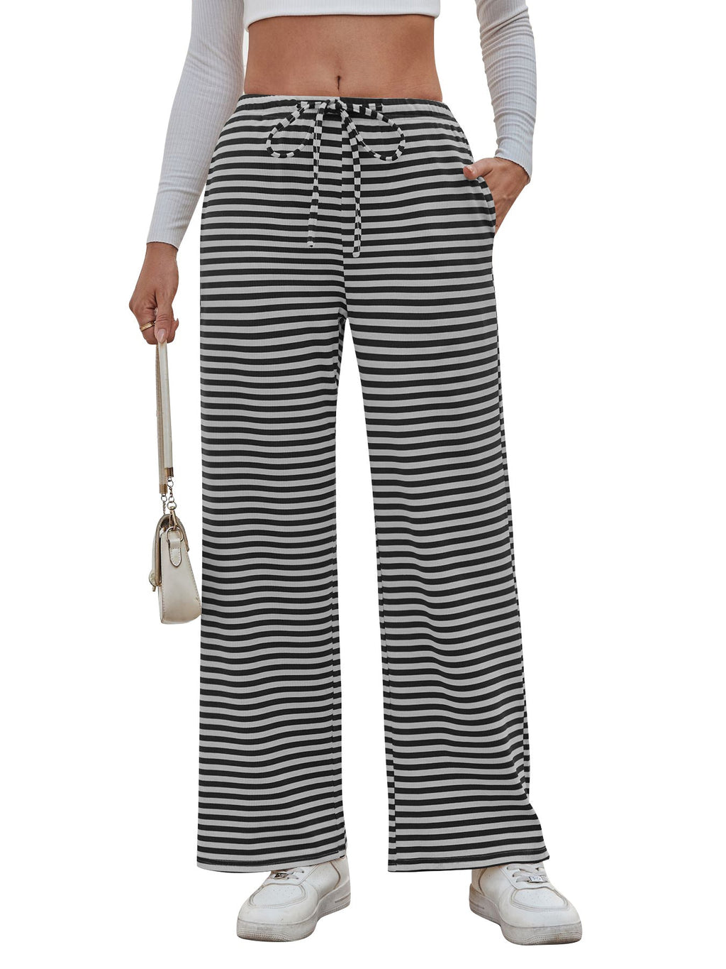 Women's wide-legged striped trousers with elasticated waistband and drawstring, size