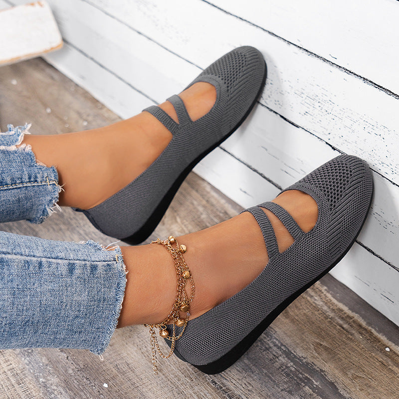 Valenzora | Flat slippers with strap across the instep and flat sole for women