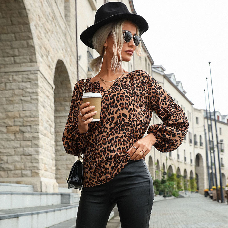 Damenbluse mit einzigartigem Leopardenmuster und voluminösen Ärmeln, Größe [Größe fehlt]