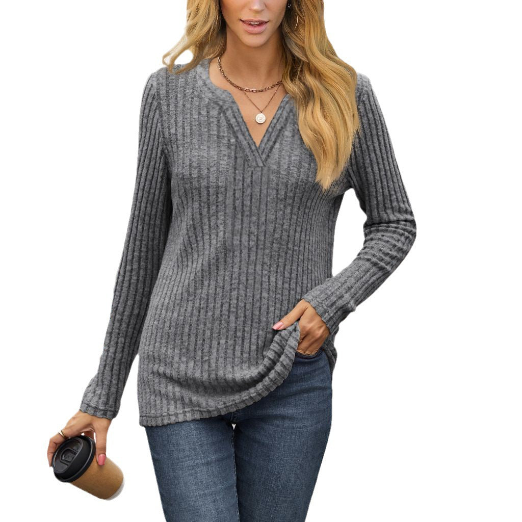 Women's striped sweater in a relaxed fit by Valenzora
