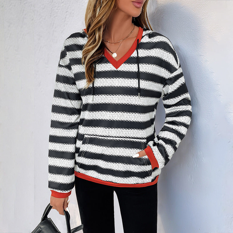 Damen-Kapuzenpullover mit modernem Streifenmuster und praktischer Kängurutasche, Größe S