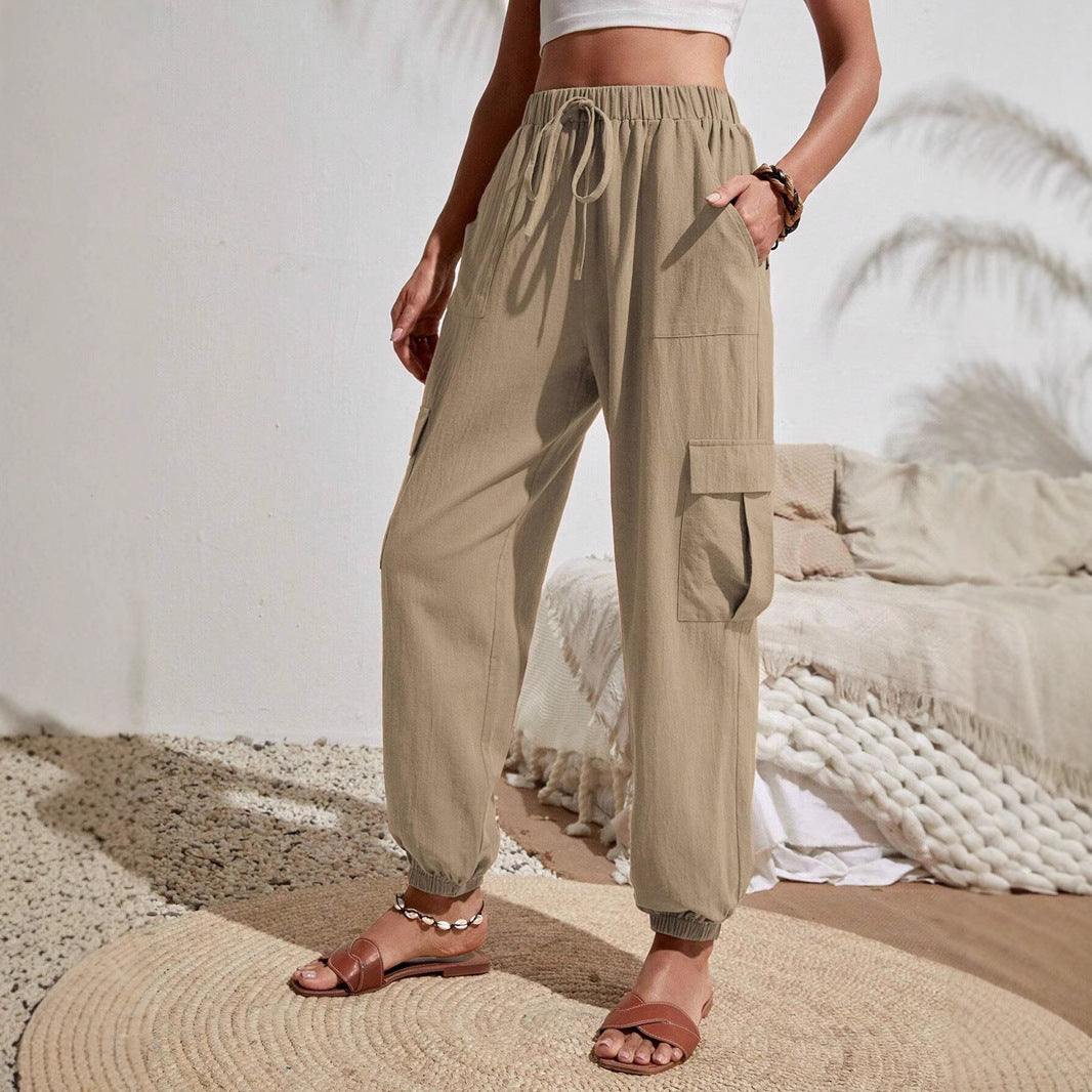 Women's cargo trousers with elasticated waistband and practical side pockets, size S