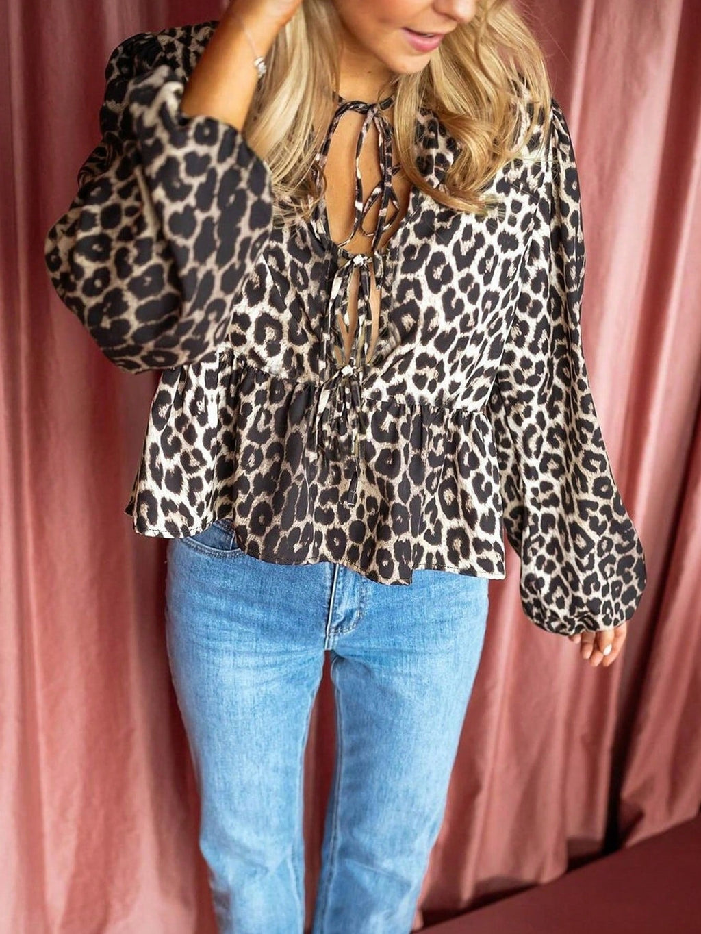 Women's blouse with leopard print and ruffles, size