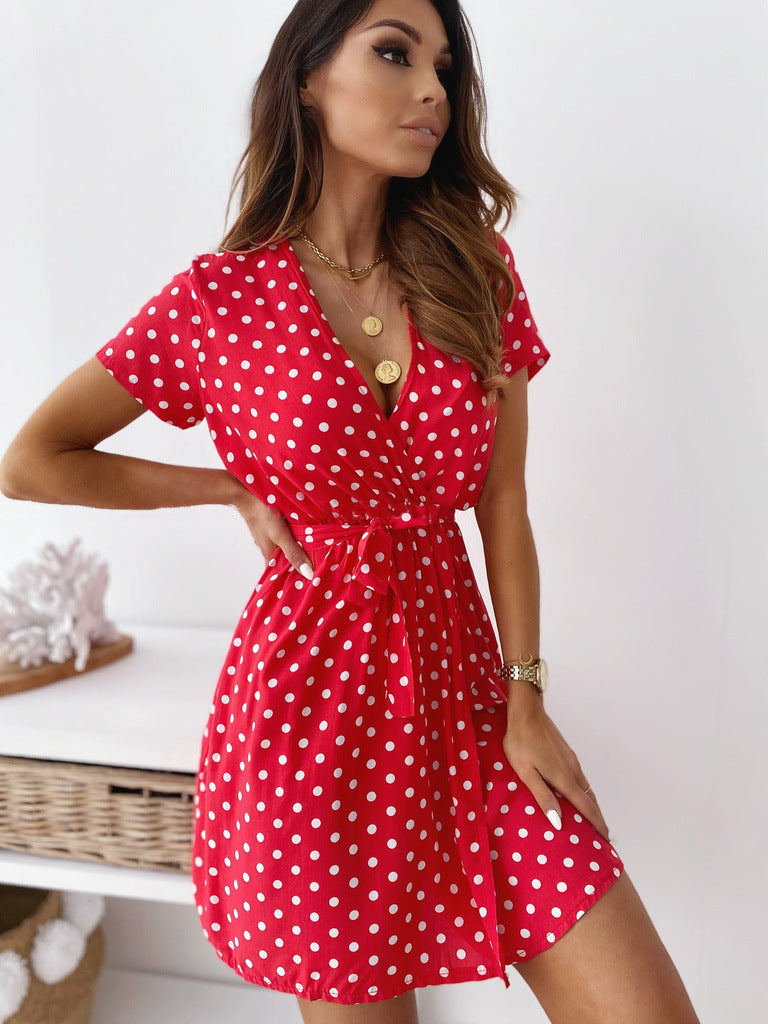 Valenzora | Short-sleeved V-neck elasticated tie dress