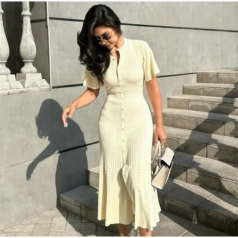 Women's knitted dress with casual puff sleeves, size