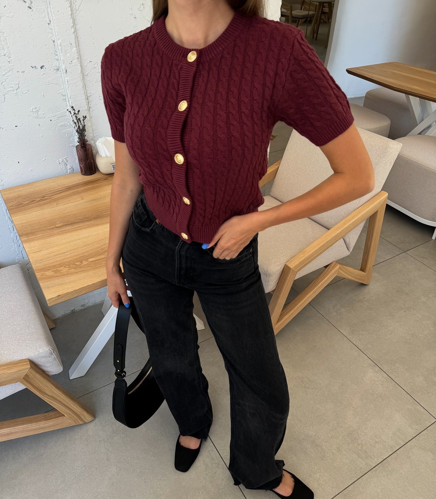 Elegante Damen-Kurzarm-Strickjacke Größe