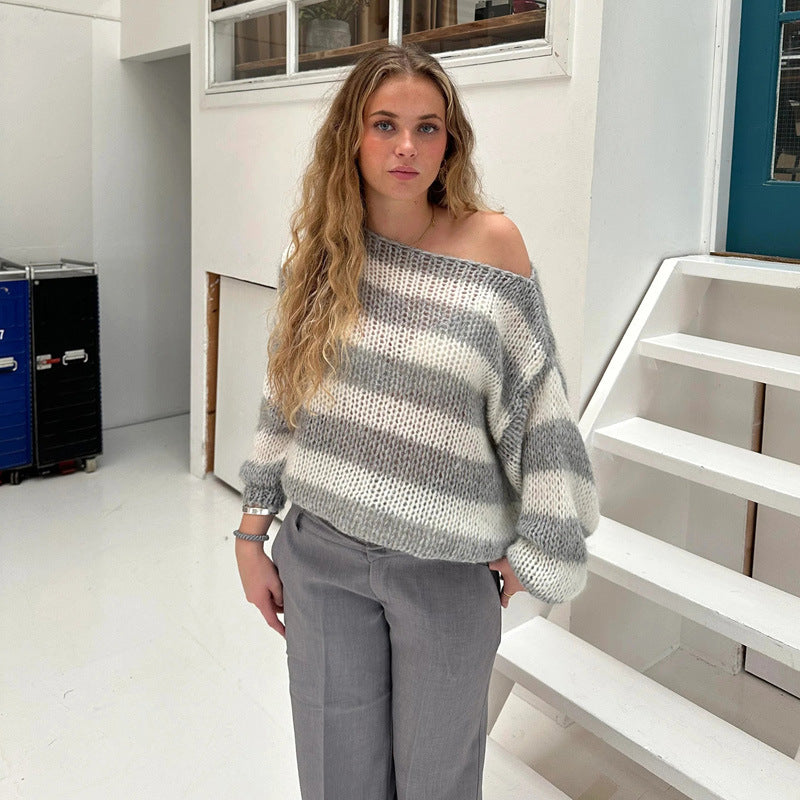 Women's Knit Sweater Size