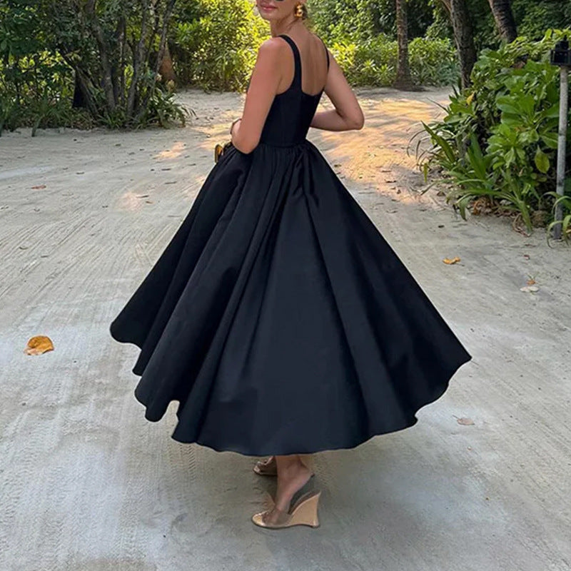 Women's elegant ball gown with a fitted bodice and soft, flowing skirt, size [size]