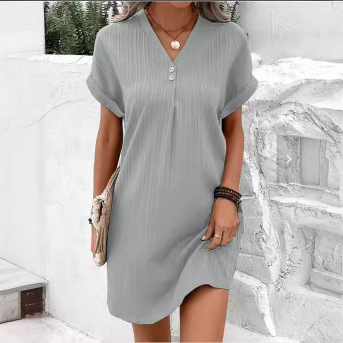 Women's short-sleeved dress with button placket and fine vertical stripe pattern, size