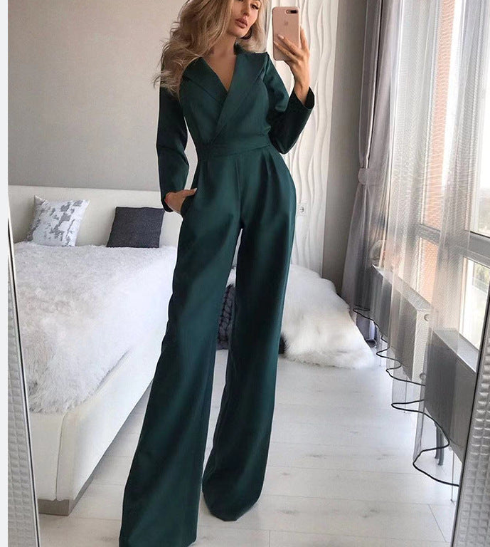 Valenzora Long-sleeved jumpsuit with a slim fit for women