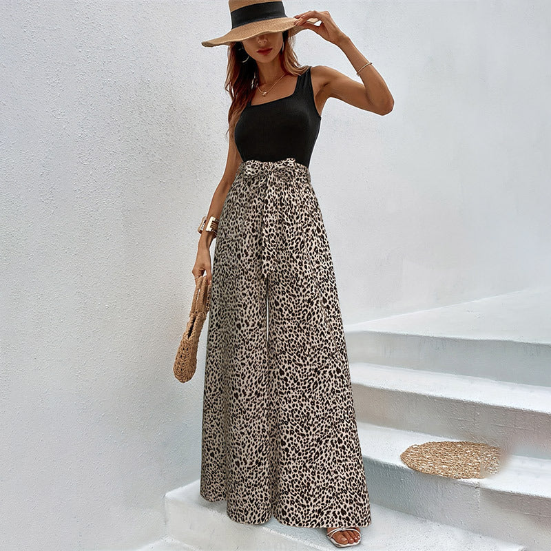 Damen-Palazzohose mit weitem Bein und stilvollem Leopardenmuster, Größe S