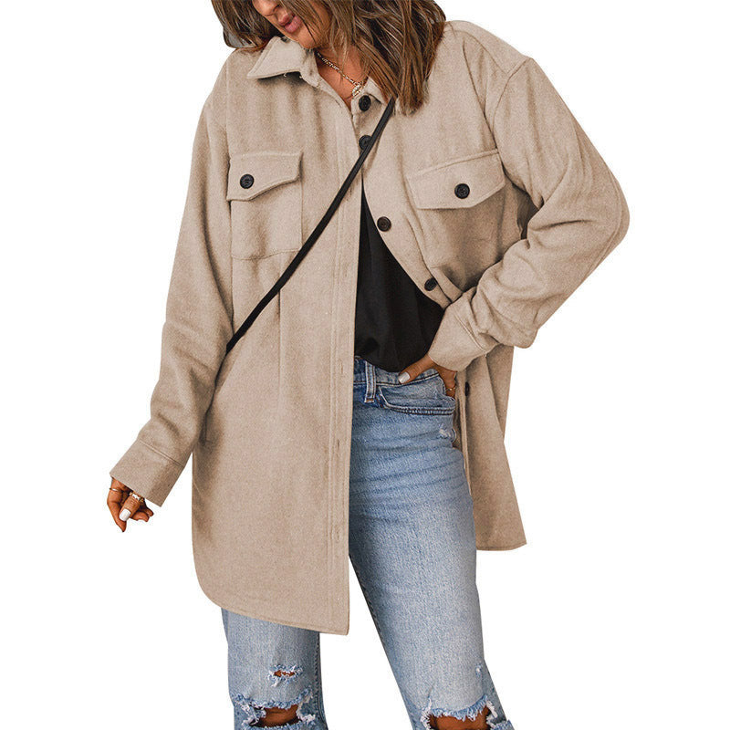 Women's plus-size shirt jacket with pockets and a relaxed fit, size S