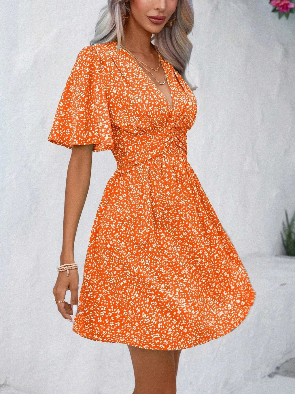 Damenkleid mit Blumenmuster, V-Ausschnitt und kurzen Ärmeln, Größe