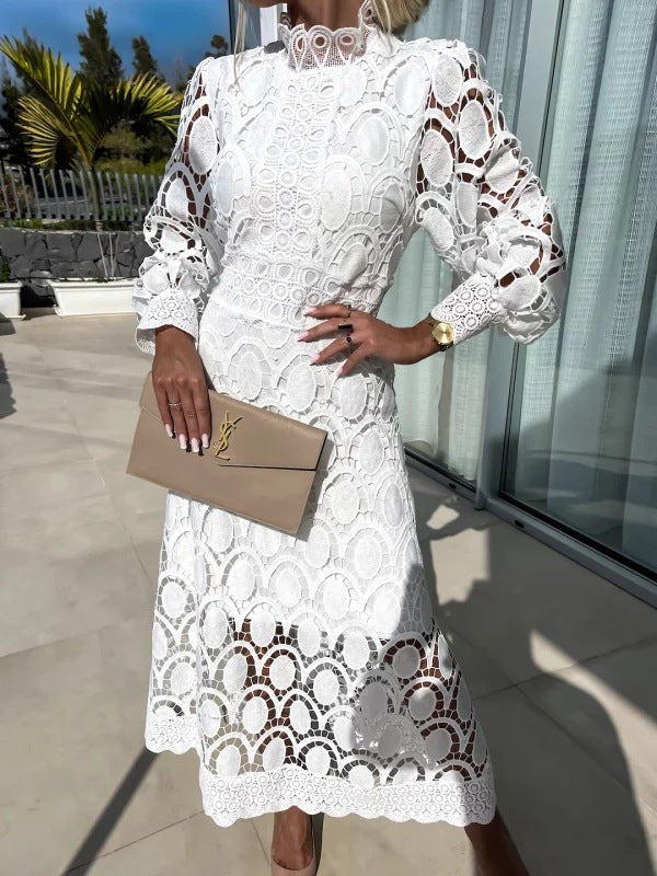 Valenzora | Lace Puff Sleeve Fitted Dress