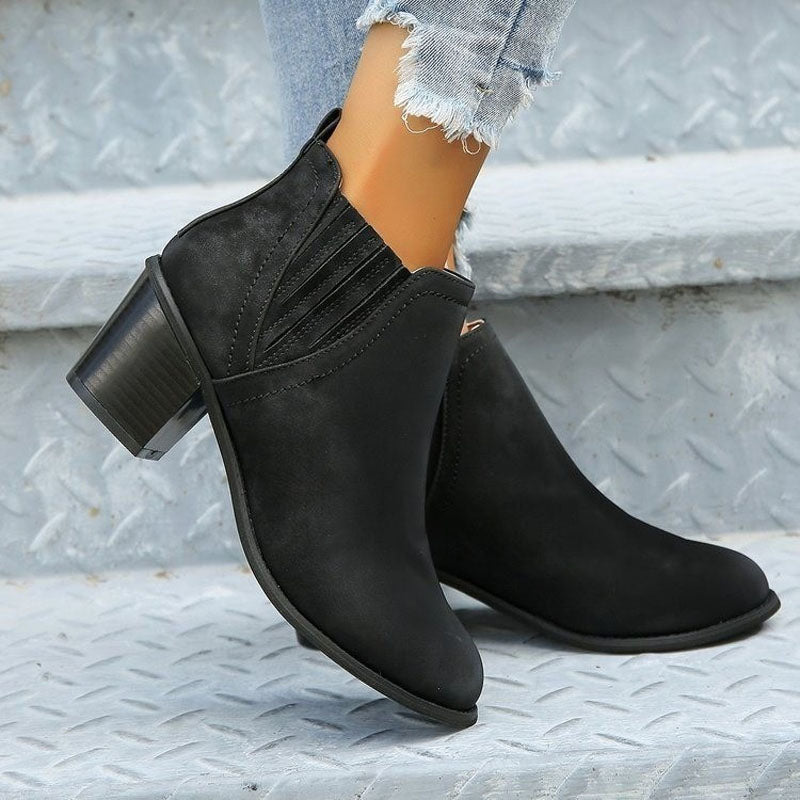 Valenzora | Vintage ankle boots with chunky heel
