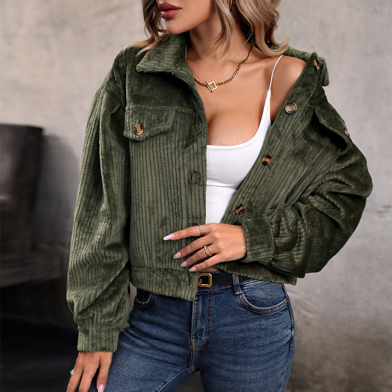 Damen-Cardigan in lässiger Cord-Optik mit Zierknöpfen und zwei Brusttaschen, Größe S