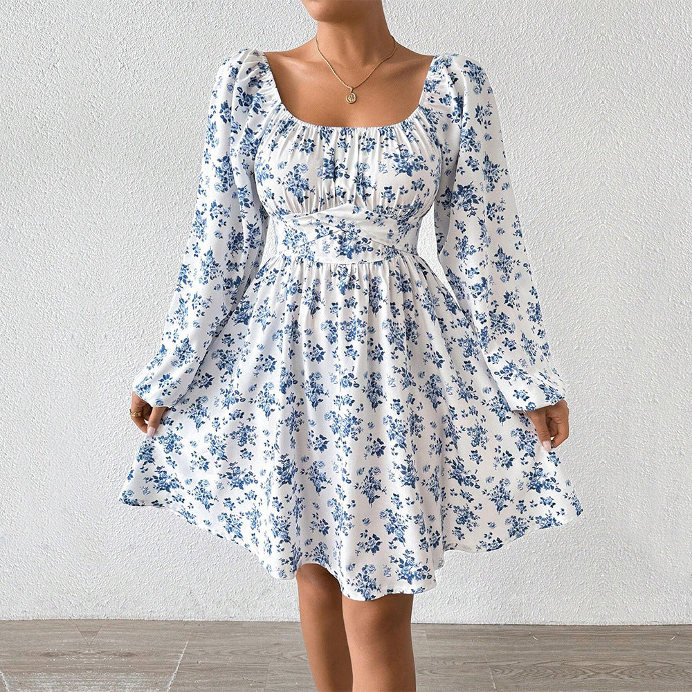 Women's airy floral dress with elegant ruching and long sleeves, size