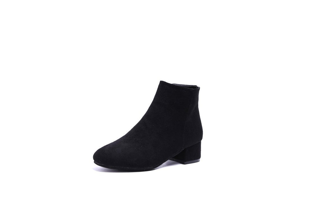 Women's ankle boots with a modern, minimalist design and comfortable block heel, size Valenzora