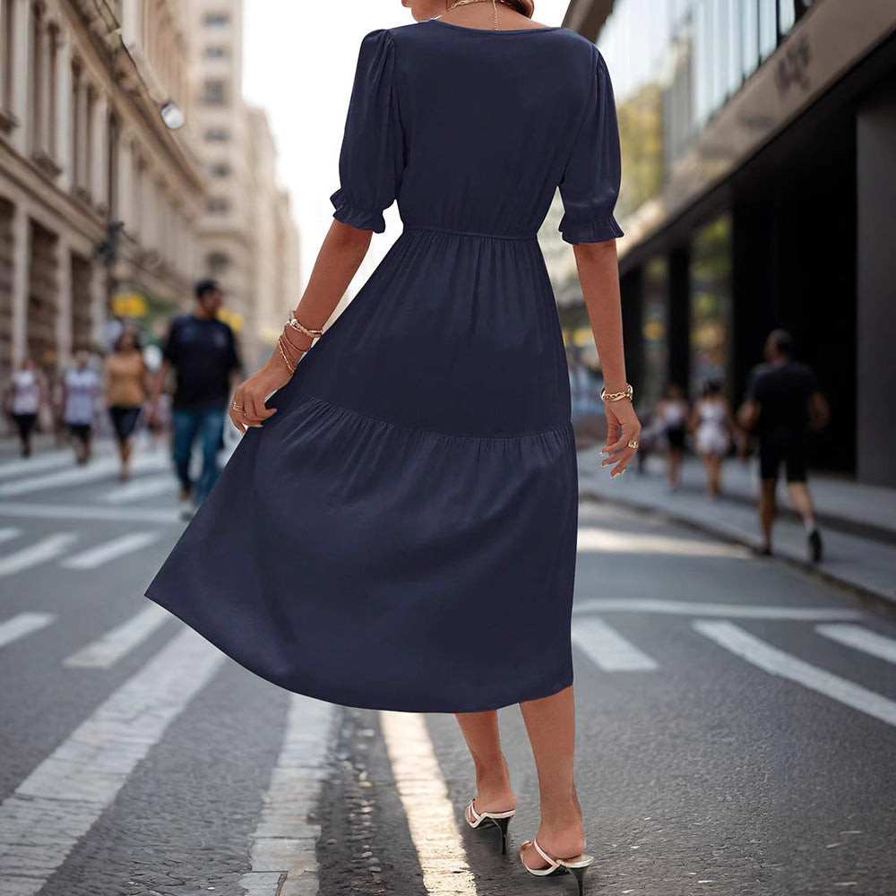Women's midi dress with buttoned V-neck and airy puff sleeves, size