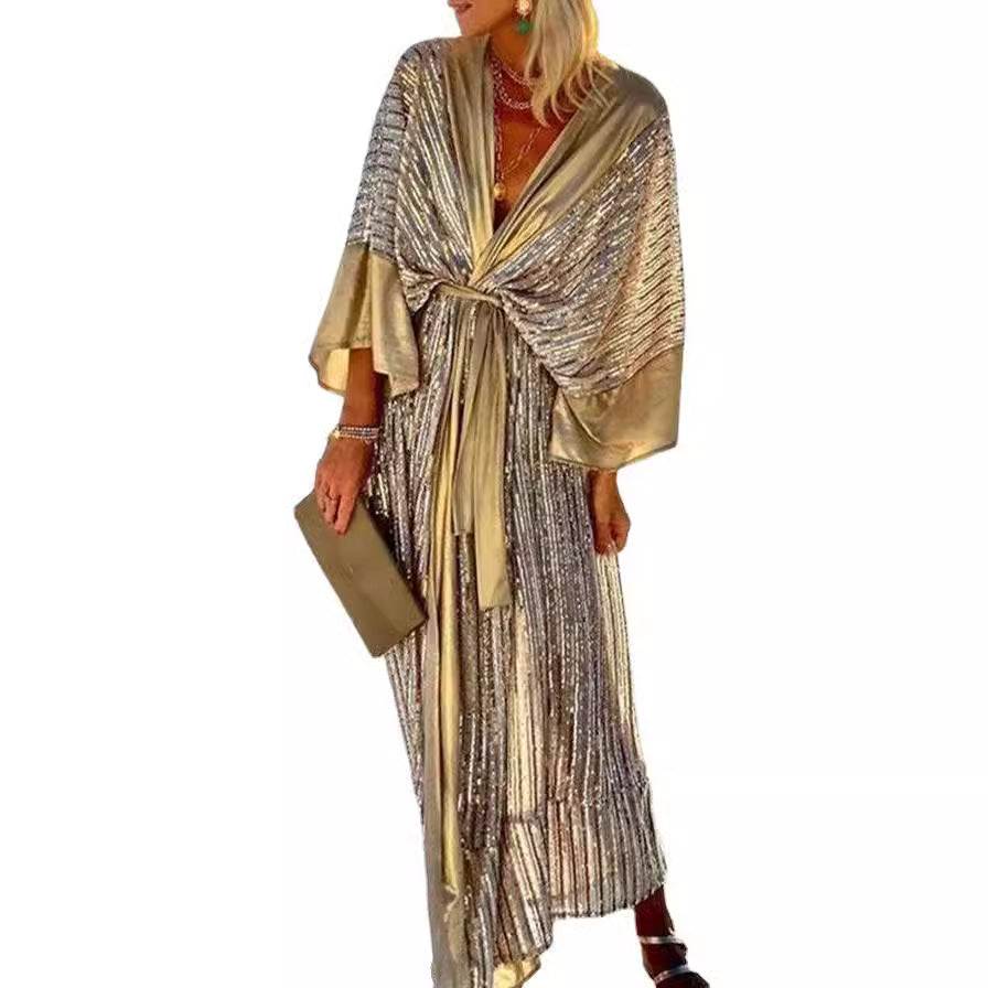 Women's shimmering kaftan with luxurious details, size S