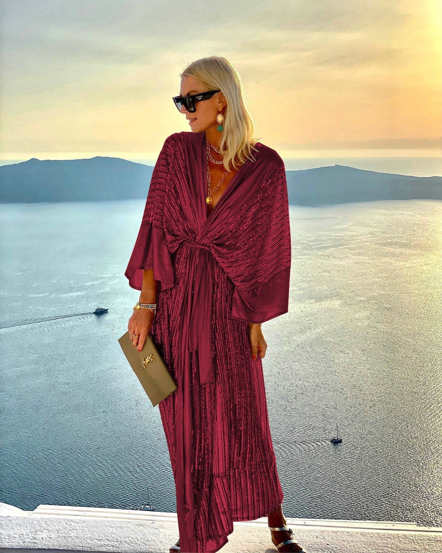 Women's shimmering kaftan with luxurious details, size S