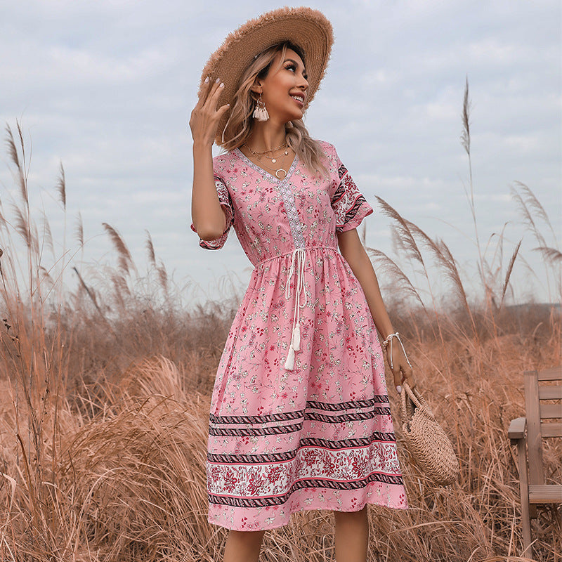 Damen Boho-Style Kleider mit Stickdetails und Taillenzugbund Drune