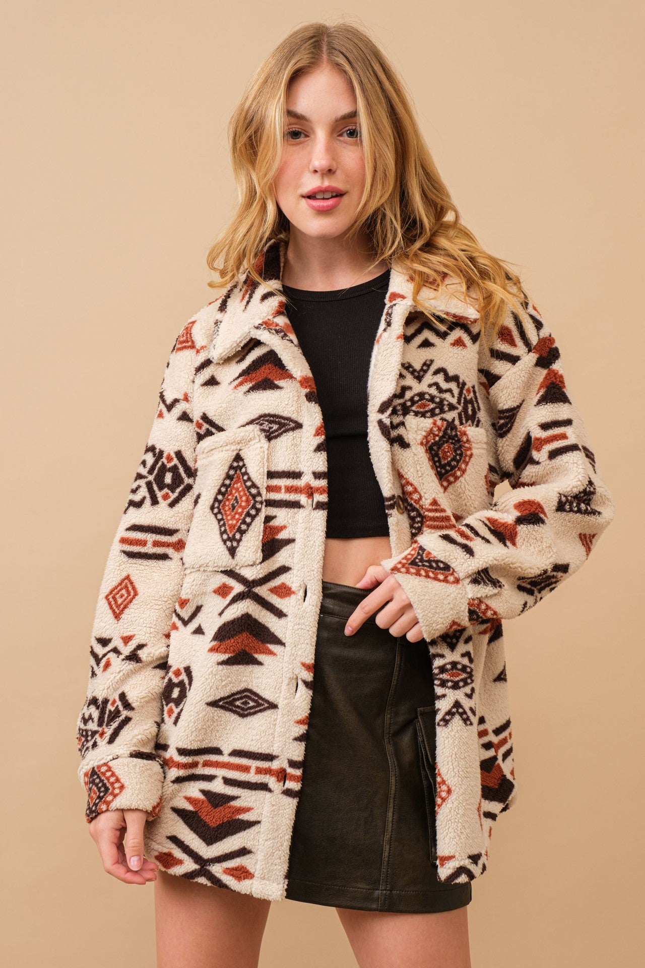Valenzora | Retro-Plüschjacke mit Reverskragen