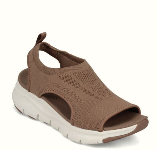 All-day sandals