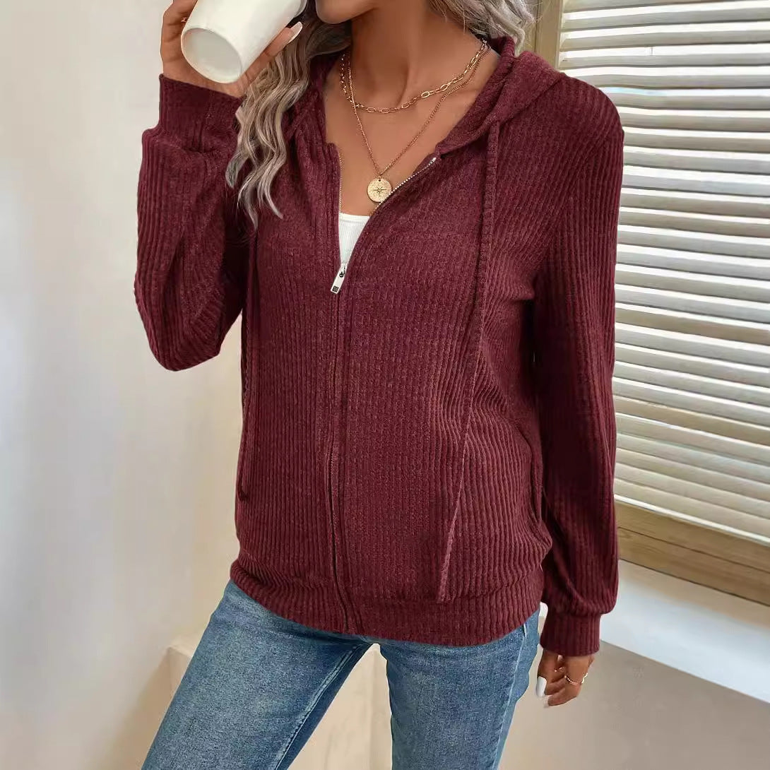 Gemütliche Kapuzenjacke für Damen in stylischem Rippstrick-Design, Größe Valenzora