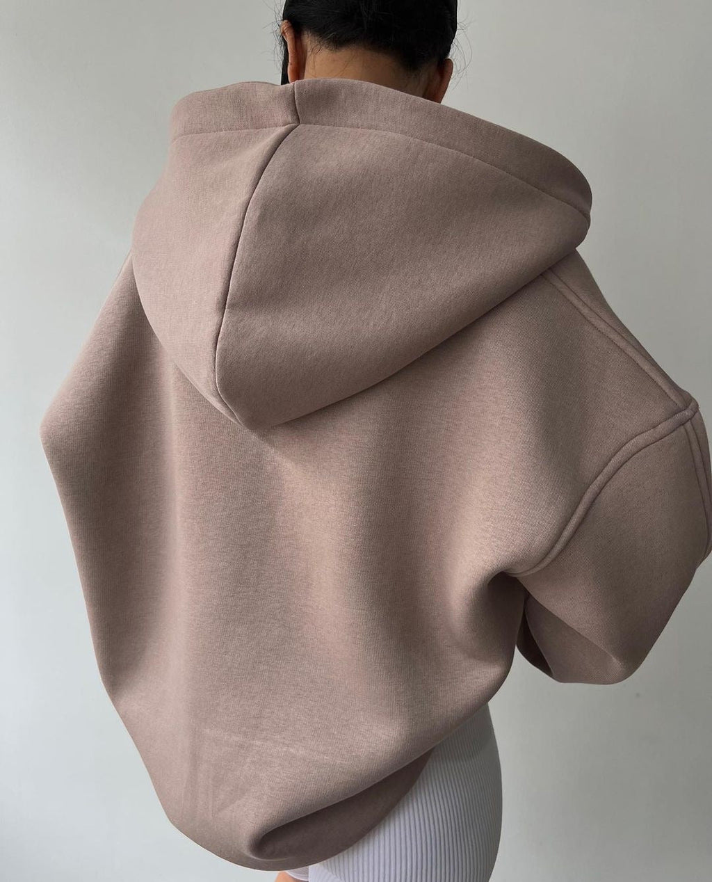 Women's oversized hoodie with kangaroo pocket and comfortable fit, size S