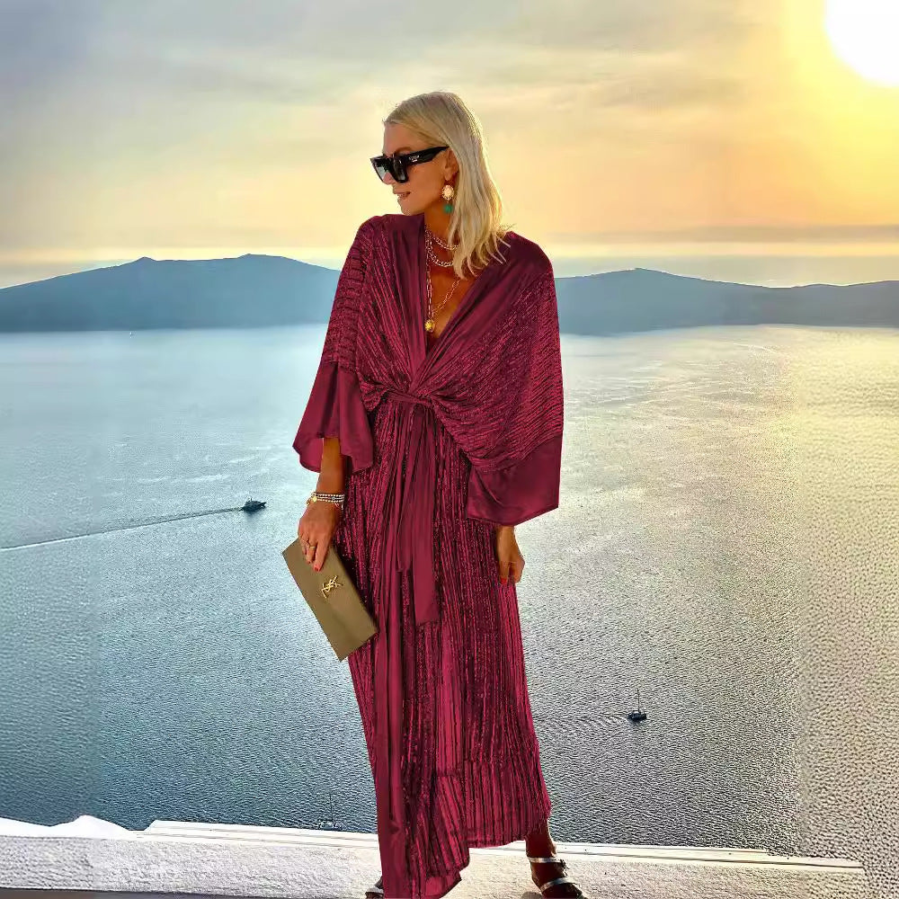 Women's shimmering kaftan with luxurious details, size S