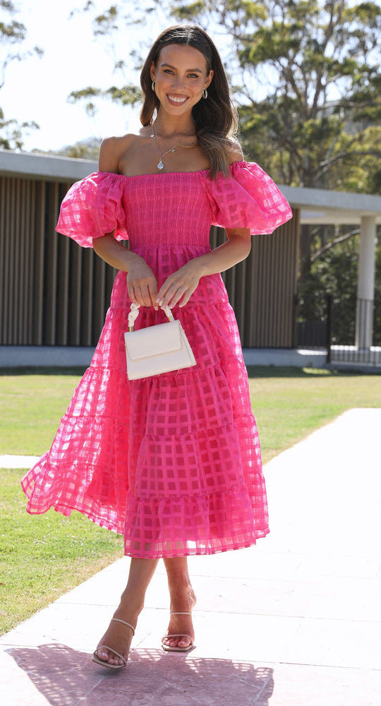 Valenzora | Women's dress with a single neck, lantern sleeves, layered seams