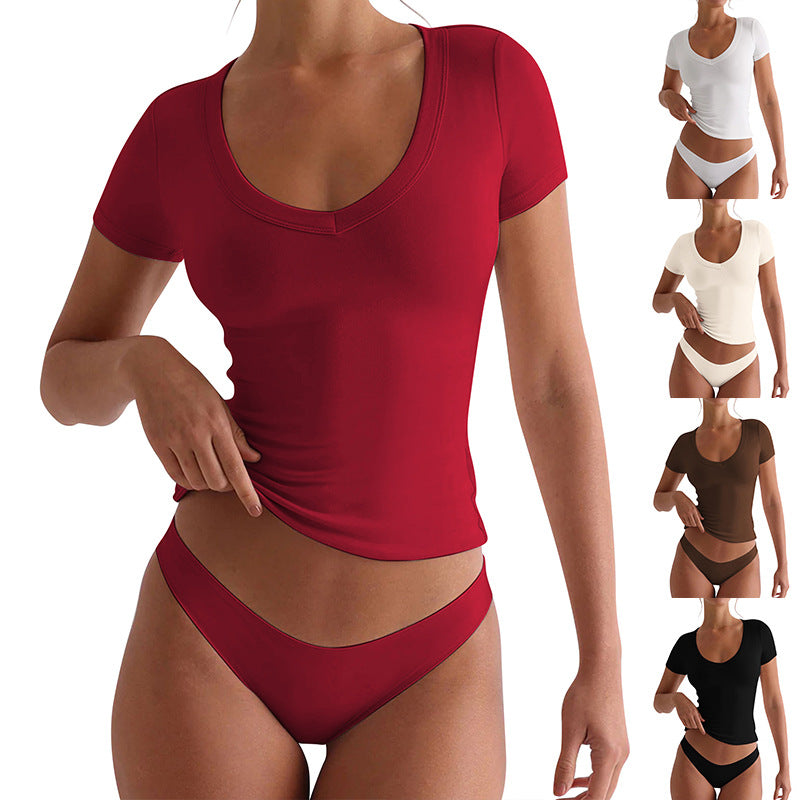 Women's fitted V-neck T-shirt with short sleeves, size