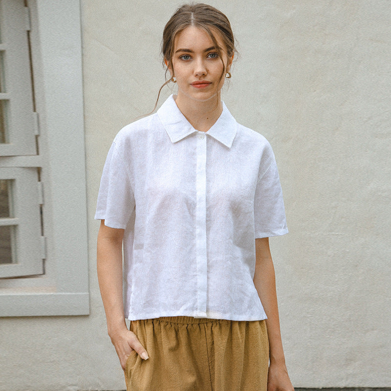 Women's short-sleeved linen blouse with classic collar and relaxed fit, size [size missing]