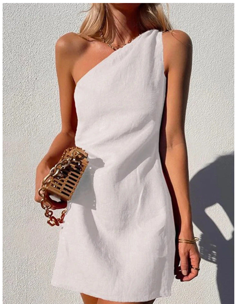 Valenzora | Solid color slim fit one-shoulder commuter dress