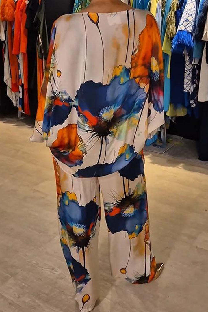 Valenzora | Elegantes, weit geschnittenes Set aus bedrucktem Satin mit einem Schulterträger