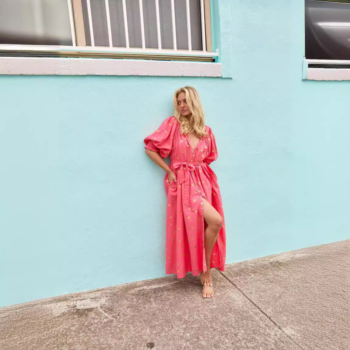 Damen-Sommerkleid mit Puffärmeln und Golddetails, Größe