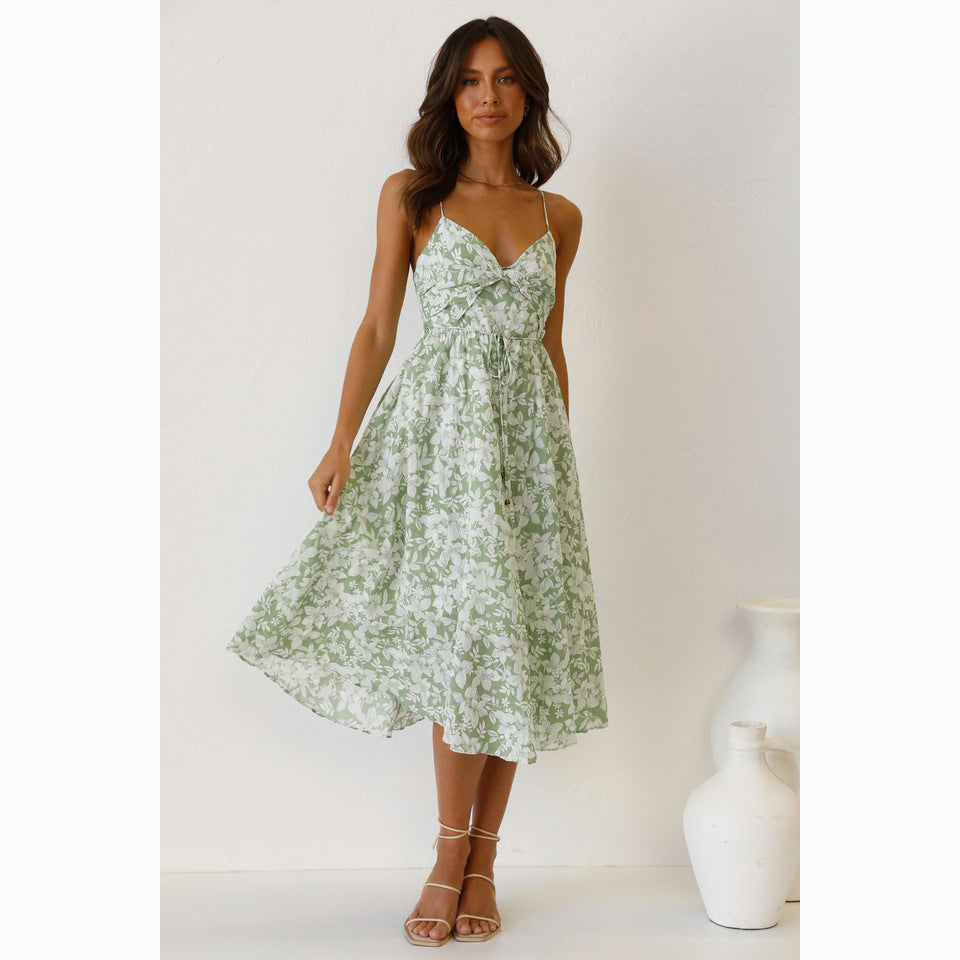 Women's midi dress with floral pattern and adjustable spaghetti straps, size