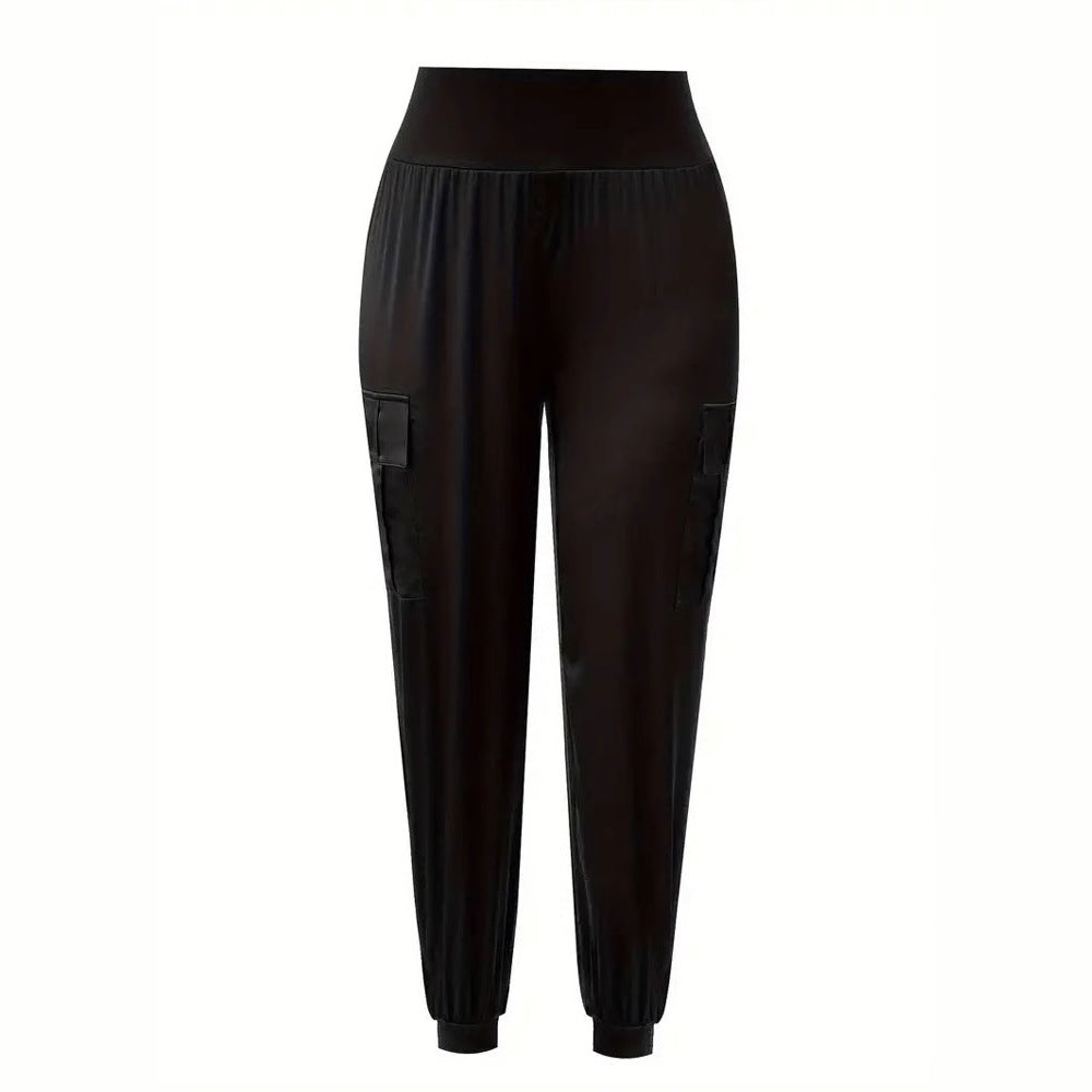 Women's satin cargo trousers with elasticated waistband and practical pockets, size
