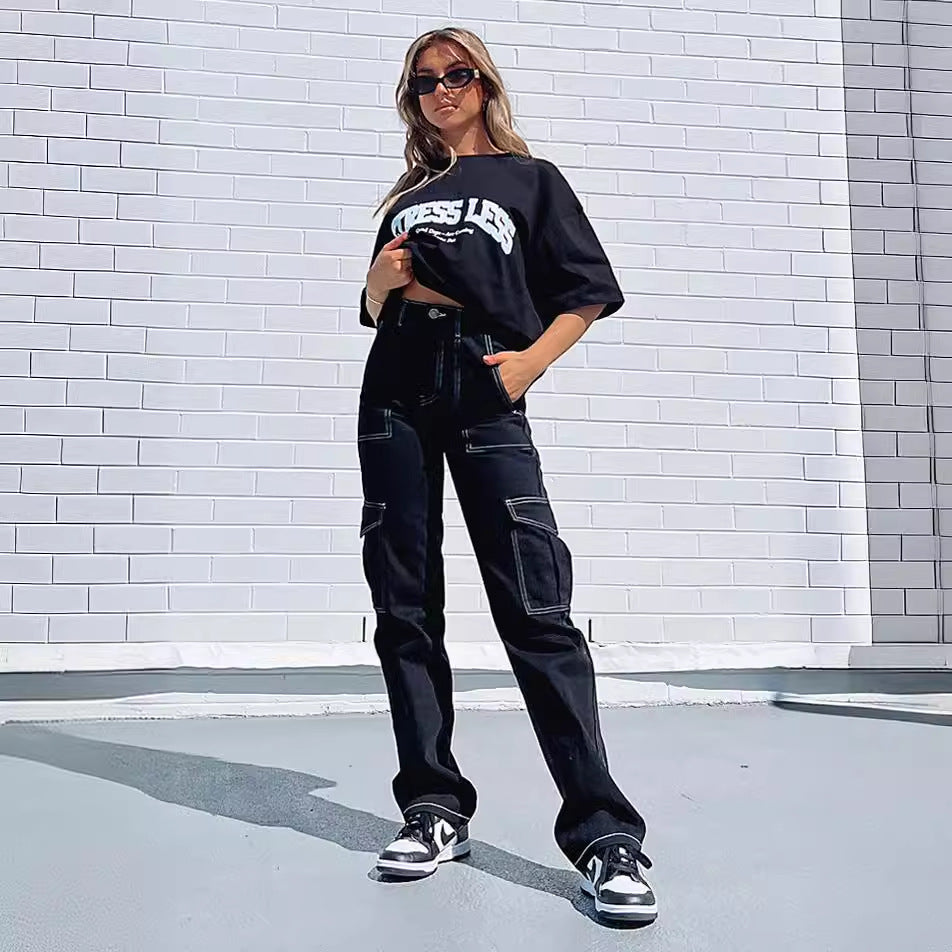 Women's cargo trousers with elasticated waistband and practical pockets, size S