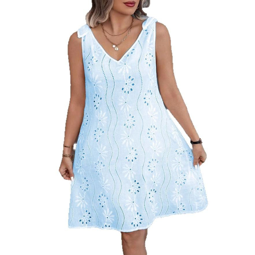 Valenzora | Embroidered Hollow Lace-Up Sleeveless V-Neck Dress