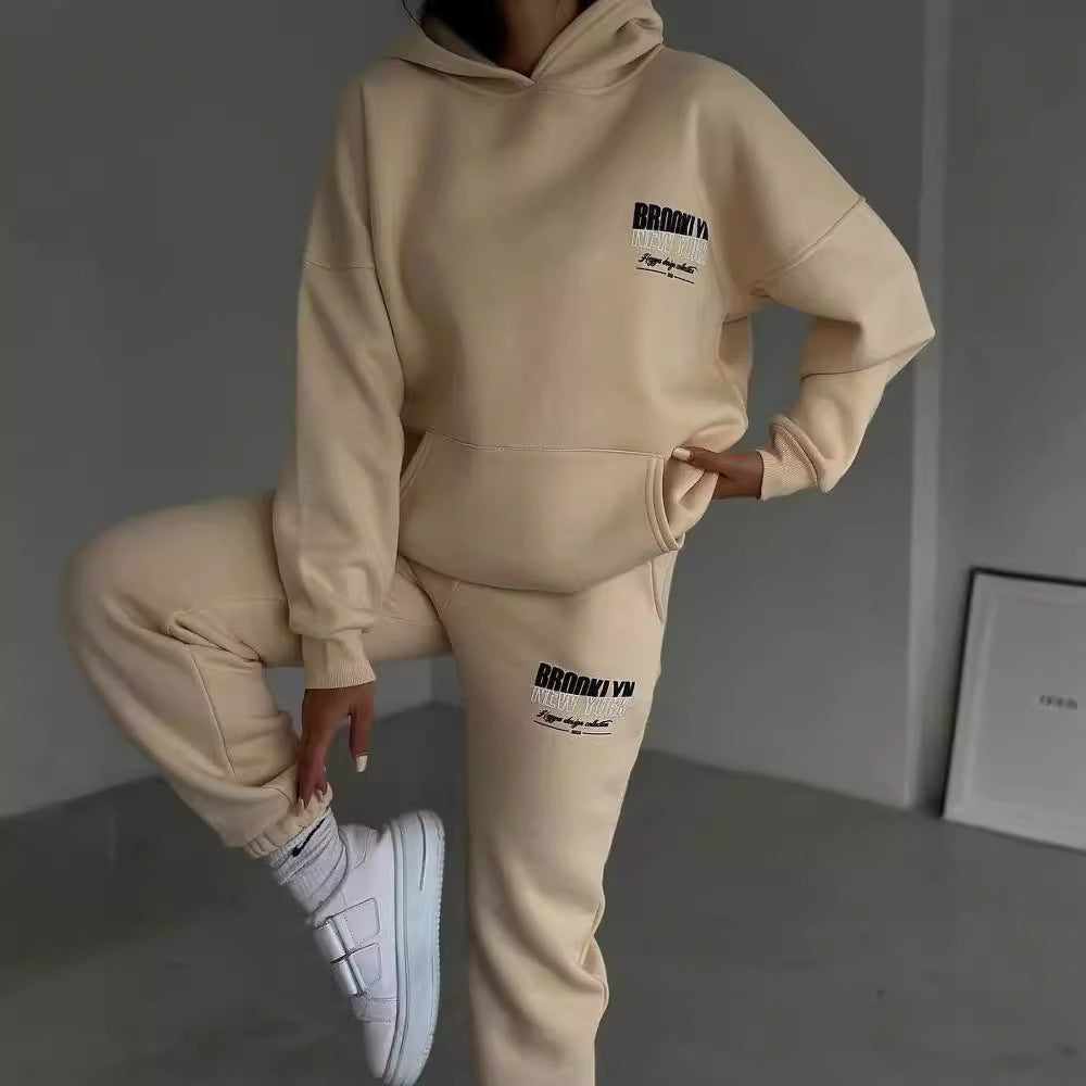 Women's casual fleece hoodie and jogging pants set with practical drawstring and high-quality cotton blend, size [size missing]
