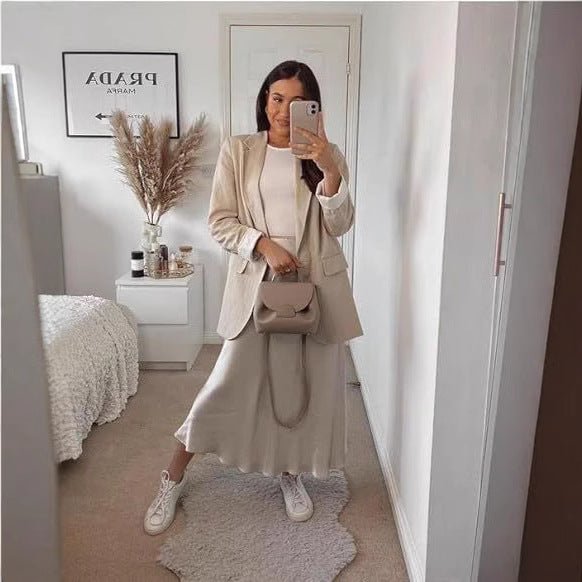 Eleganter Damen-Midirock aus Satinviskose mit fließendem Fall, Größe Valenzora