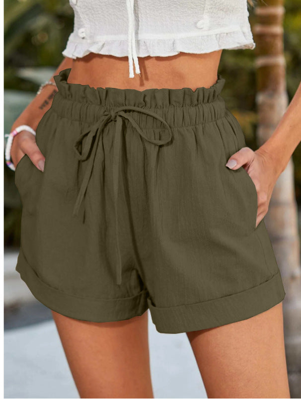 Women's casual shorts with elastic waistband and ruffle detail, size S