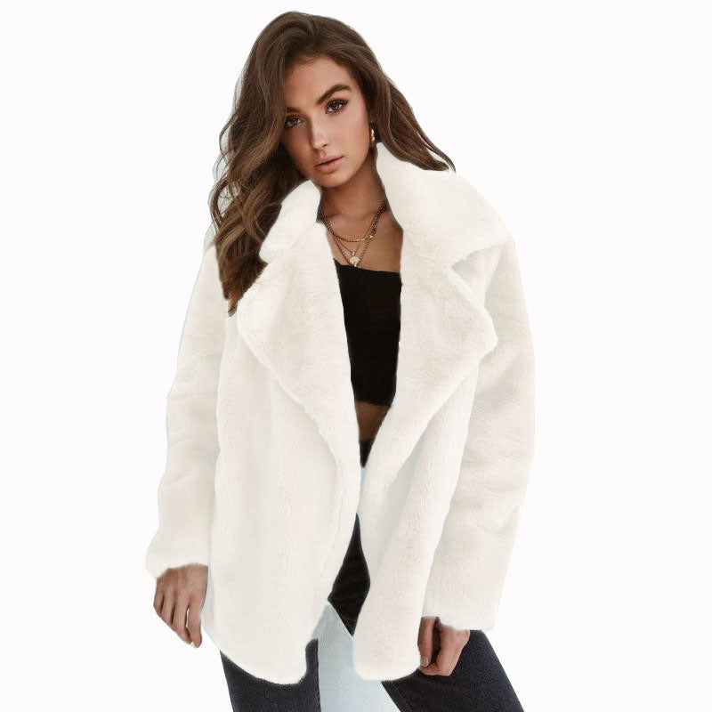 Women's elegant faux fur jacket with soft collar and relaxed fit, size [size]